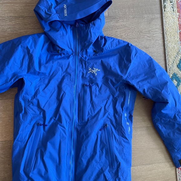 Arc'teryx Beta Insulated Jacket Men's Medium - Picture 2 of 5